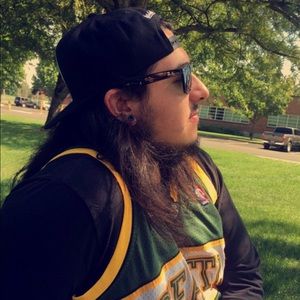 Meet your Posher, Michael